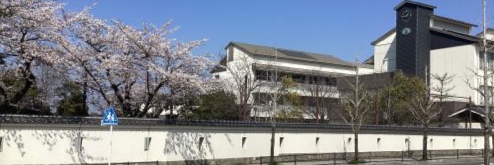 亀山市立亀山西小学校